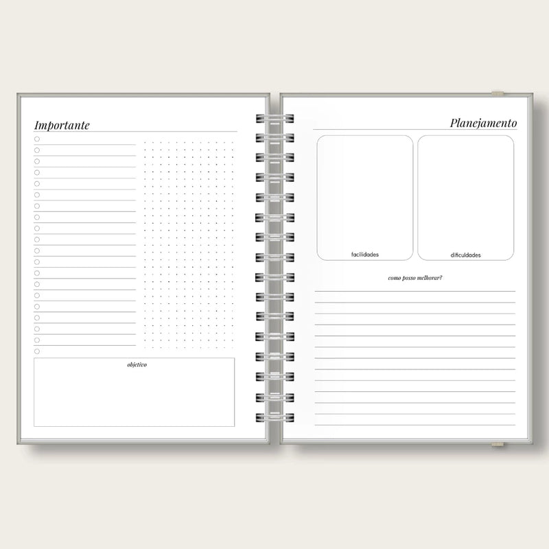 Caderno A5 Pautado - Detalhe em Hotstamp Dourado