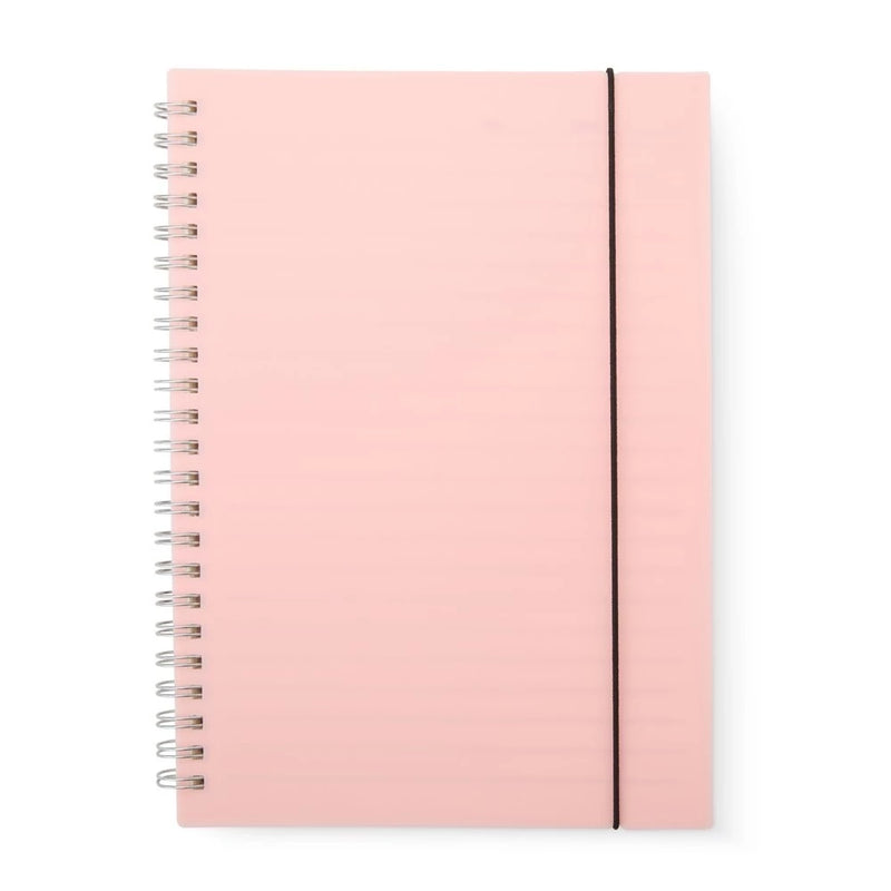 Caderno pautado com capa de plástico e mercador de elástico